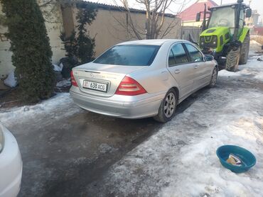 мерс р18: Mercedes-Benz C-Class: 2002 г., 2 л, Автомат, Бензин, Седан