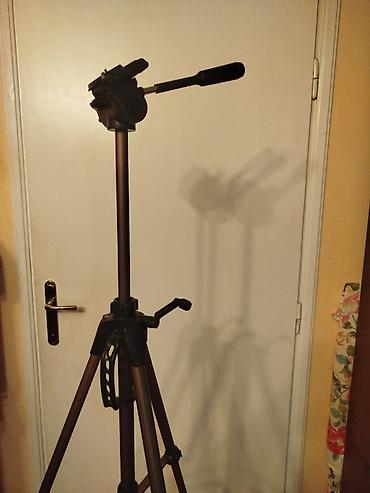 Ostala foto i video oprema: Stativ tripod Star 62
Obratiti paznju na sliku br 15,16 — 6