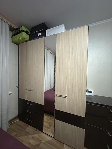 Шифоньер, шкаф для одежды, Б/у, Прямой, ЛДСП