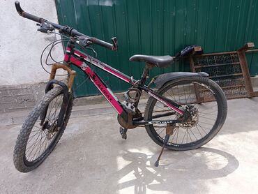 Велосипеды: Горный велосипед Skillmax, б/у диаметр колес 26 дюймов, тормоза
