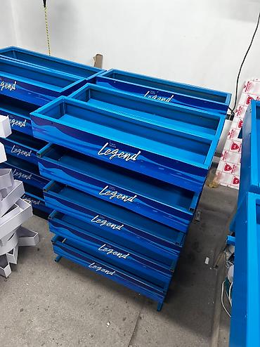 Другие специальности: Требуются работники в мастерскую по производству рекламных вывесок — 10