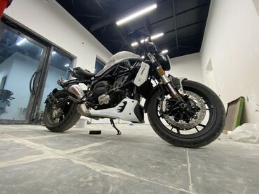 купить квадроцикл бу в бишкеке: Benelli 752S Бело‑чёрный, дорожный нейкед с посадкой спорта Прмвезен