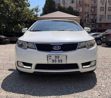 avtovoz satilir: Kia Cerato: 2 l | 2012 il Sedan