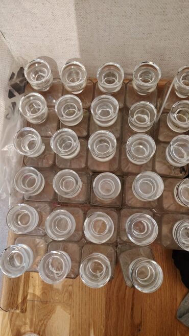 qida məhsullarının topdan satışı: Şüşə