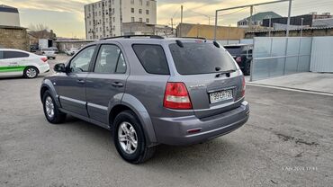 Kia: Kia Sorento: 3.5 l | 2005 il Ofrouder/SUV — 7