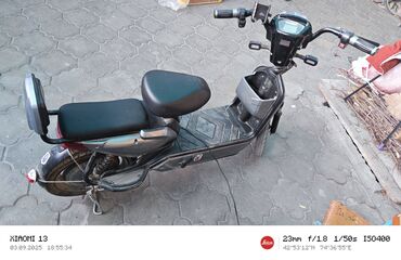 продается электро мото и скутер мотоцикл: Бу скутер продаю торг не будет