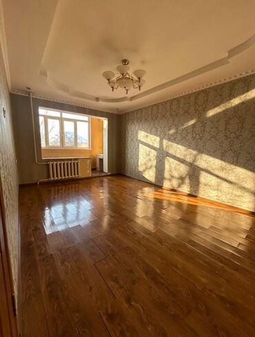 Продажа квартир: 2 комнаты, 53 м², 106 серия, 2 этаж, Косметический ремонт