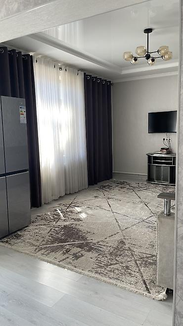 Продажа коттеджей и домов: 🏡 **СРОЧНО ПРОДАЁТСЯ ДОМ!** 📍 Район ж/м Арча Бешик 🏠 180 м² | 🌿 4 — 13