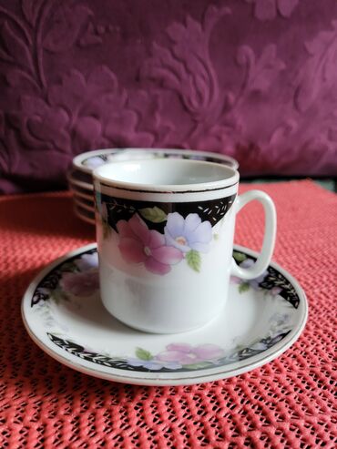 Stare vaze i dekor: Soljice nove za kafu,stari kineski porcelan iz 80ih. Komada 6 u — 7