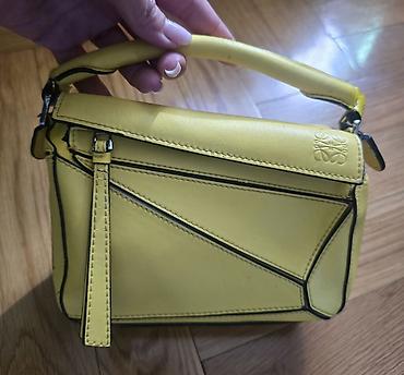 Torbe: LOEWE mini puzzle satchel žuta torba. Nosi se u ruci, vintage model — 1