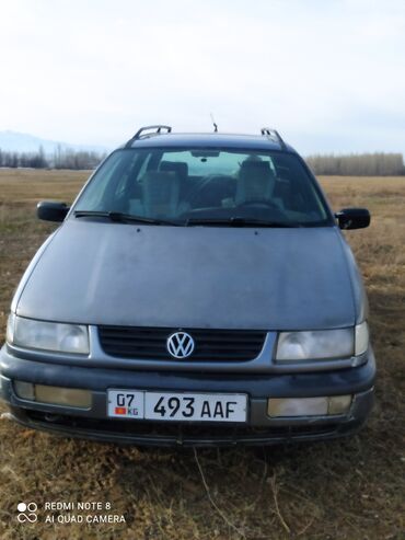 Volkswagen: Volkswagen Passat: 1994 г., 1.8 л, Механика, Бензин, Универсал