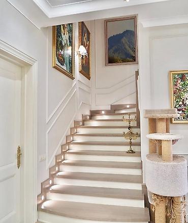 Продажа таунхаусов: 🏡 Продаётся элегантный таунхаус в коттеджном городке «BRAVO» ⸻ ✨ — 5