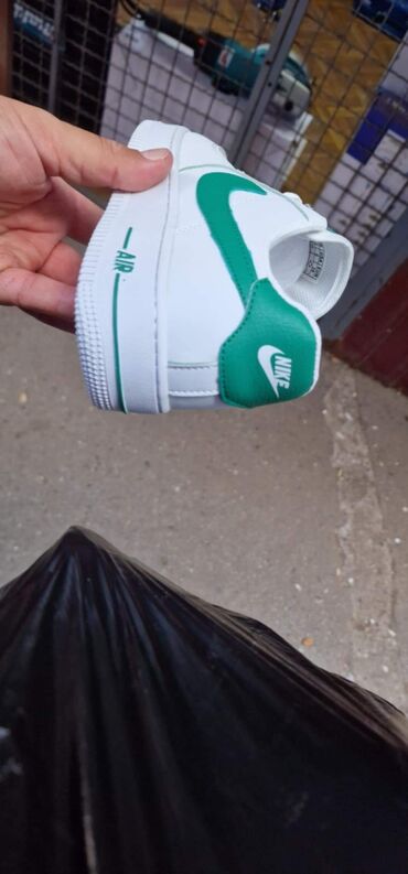 Patike: Patike na lalafo.rs — 5 Patike: Patike — 5