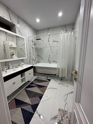 Үйлөр: 6 бөлмө жана андан көп, 220 м², 5 соток, Бишкек, Менчик ээси — 7