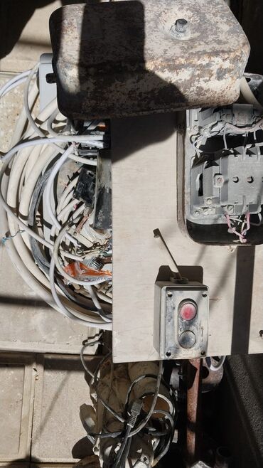 Digər alətlər: Bıçaq sayi 26 dene — 14