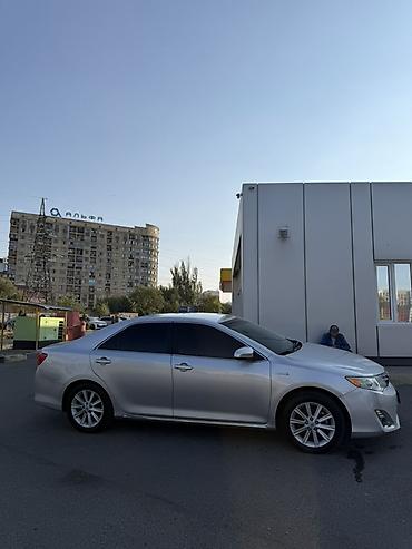 Toyota: Toyota Camry: 2012 г., Автомат, Бензин, Седан — 2