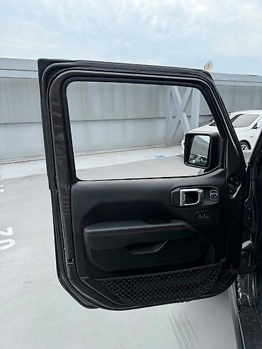 rubicon: Jeep Gladiator: 2020 г., 3.6 л, Автомат, Бензин, Пикап — 8