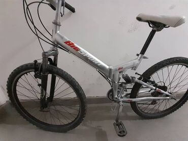 моторчик для велосипеда: Продаю велик 26 размер рама стальная по состоянию нормально всё
