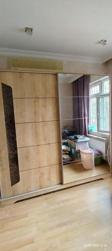 продажа офисной мебели бу: İkinəfərlik çarpayı, Dolab, 2 tumba, İşlənmiş