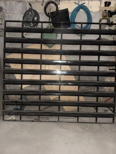 metbex stolu instagram: Metall darvaza/hasar paneli - Material: qalın divarlı metal profildən