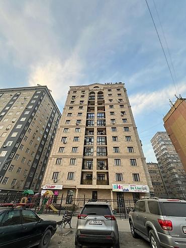 Продажа квартир: 3 комнаты, 82 м², 3 этаж — 6
