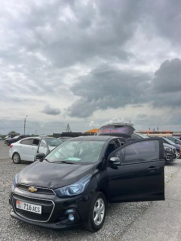 Chevrolet: Chevrolet Spark: 2018 г., 1 л, Автомат, Бензин, Хэтчбэк — 21