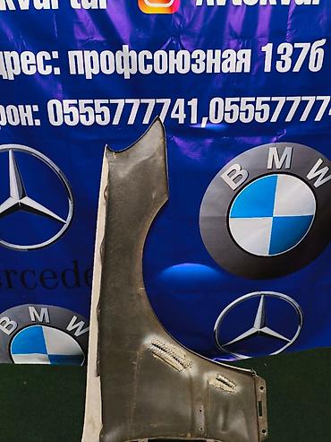 лоринсер: Крыло Переднее левое Mercedes-Benz, 2004 г., Б/у, Оригинал — 2