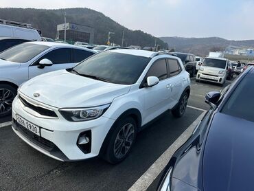 Kia: Kia Stonic: 2018 г., 1.4 л, Автомат, Бензин, Кроссовер