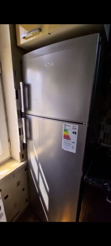 Köhnə tikili: Bakı, Yasamal, 3 otaqlı, Köhnə tikili, m. Elmlər Akademiyası, 70 kv. m — 13