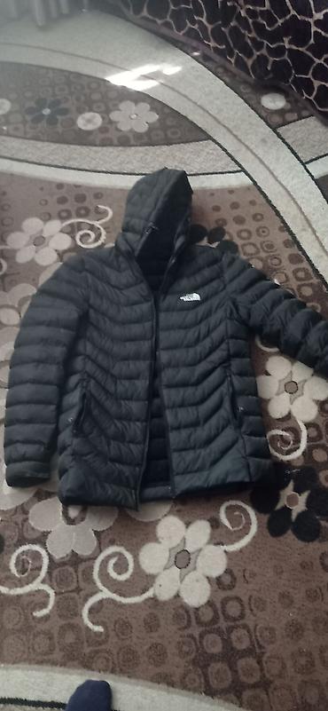Куртки: Мужская куртка, 2XL, The North Face, Б/у, цвет - Черный — 1