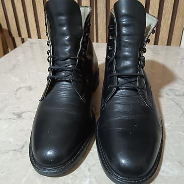 skechers lakovane patike: Muške kožne čizme – klasičan crni model, br. 9 (EU 43) - Materijal — 3
