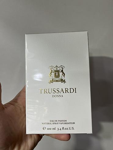 donna cavaletti: Trussardi Donna Eau de Parfum – qadınlar üçün ətir - Brend: Trussardi — 1