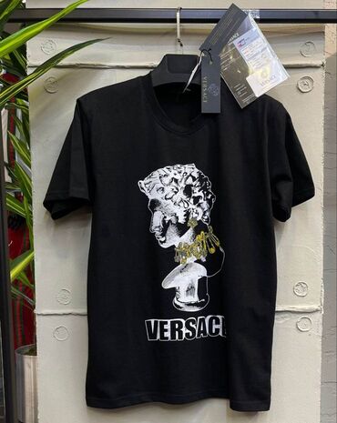 Majice kratkih rukava: S M,L,XL, XXL 2400 — 5