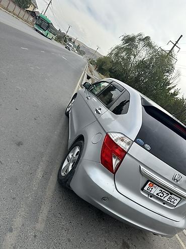 тайота едикс: Honda Edix: 2005 г., 2 л, Автомат, Газ, Минивэн — 4