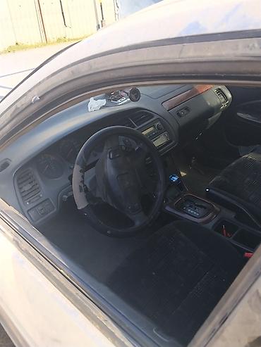 обмен автомашин: Honda Accord: 2001 г., 2 л, Автомат, Бензин, Седан — 5