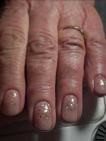 Маникюр, педикюр: Гель лак, шеллак, Донаращивание ногтей, Снятие, Маникюр, Педикюр, Одноразовые расходные материалы — 4