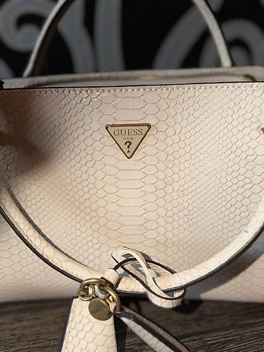 Çantalar: Guess qadın əl çantası - Model: Guess tote/handbag - Rəng: açıq bej — 5