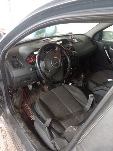 Renault: Renault Megane universall (station wagon) - Kuzov: universal, boz — 5