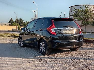 on fara: Honda Fit: 1.5 l | 2014 il Hetçbek — 8