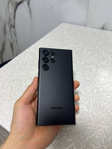 самсунг 100: Samsung Galaxy S22 Ultra, Б/у, 256 ГБ, цвет - Черный, 1 SIM, 2 SIM, eSIM
