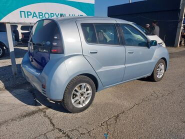 Toyota: Toyota WiLL: 2005 г., 1.3 л, Автомат, Бензин, Хэтчбэк