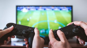 PS4 (Sony Playstation 4): - lalafo.az - şəkil 2 Gəncə şəhərində - şəkil 2