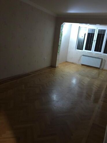 купить дом в габале: Bakı, 8-ci kilometr, 3 otaqlı, Köhnə tikili, m. Xalqlar Dostluğu, 80 kv. m