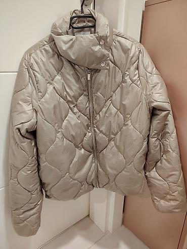 Zimske jakne: Ženska prošivena jakna – Sinsay - Model: kratka, puf jakna - Boja — 1