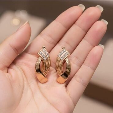 Minđuše: Materijal: Cirkon na lalafo.rs — 1 Minđuše: Materijal: Cirkon — 1