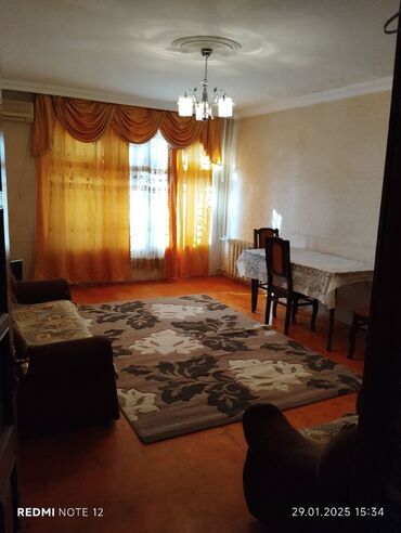 neapol dairesi kiraye evler: Neapol dairəsi, Mehmandarov küç., 2 otaqlı, əşyalı: yataq, divan
