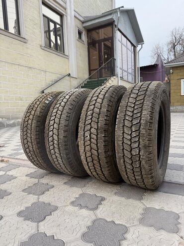 цементовоз купить бу: Продаю шины от Спринтер 
протекторы 97% 
цена: 28,000сом