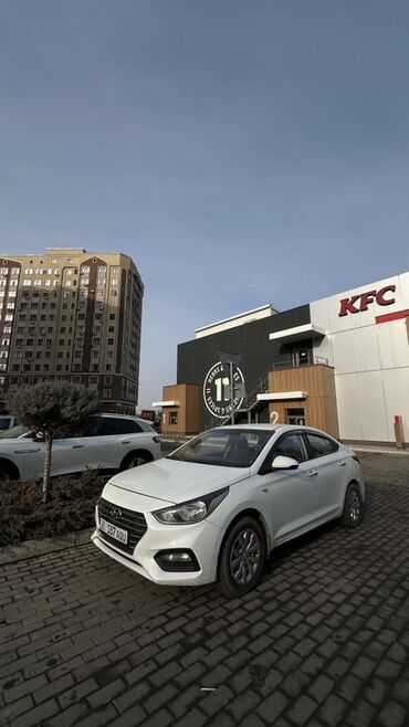 колпак степ: Hyundai Solaris: 2017 г., 1.4 л, Механика, Бензин, Седан