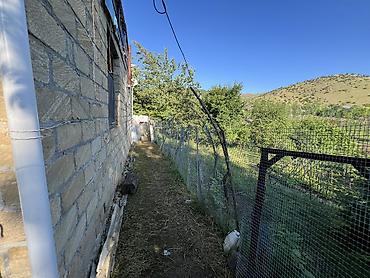 saatlı rayonu: 3 otaqlı EV Göygöl rayon Şəhriyar (Mirzik) kəndi 🏠 📍10 sot torpaq — 5