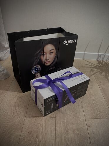 кольцевая лампа для наращивания ресниц: Мультистайлер Dyson, Для выпрямления